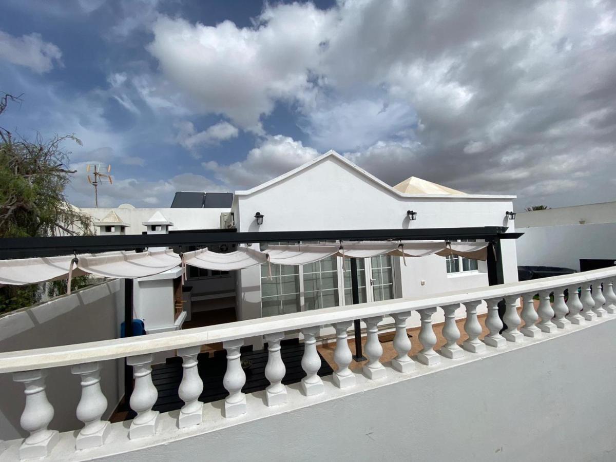 Villa La Duomo Di Vulcano Playa Honda  Exterior foto